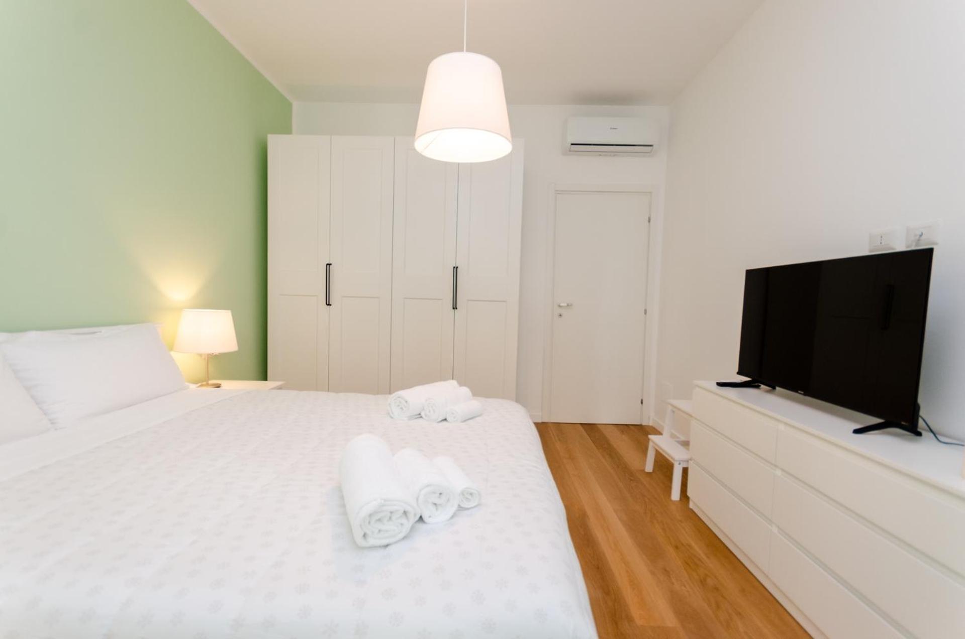 Vivimi Home Fiordalisi Stile & Comfort Vicino Metro Milano Esterno foto